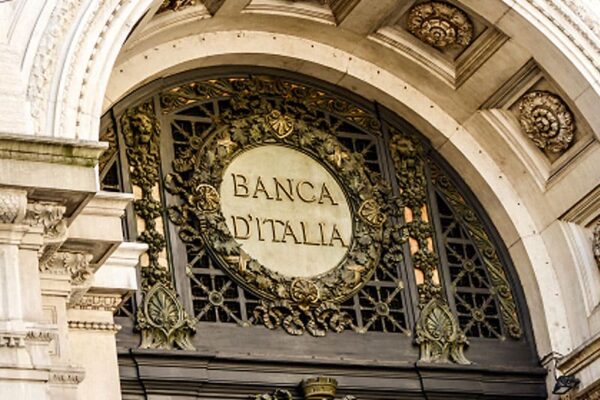 Италия Банк